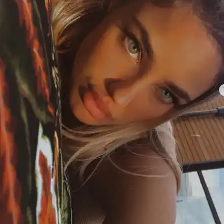 Кристин Илиева - копие на младата Анджелина (Фото)