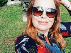 Мариана Векилска закъса за пари след краха в Брюксел (Екс водещата работи на две места, за да се издържа)