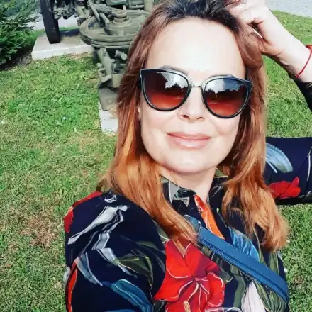 Мариана Векилска закъса за пари след краха в Брюксел (Екс водещата работи на две места, за да се издържа)