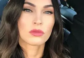 Меган Фокс инкогнито в България
