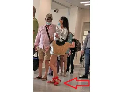 Мис България разхожда сандали за 2400 лева! Откъде пари? (Снимки)