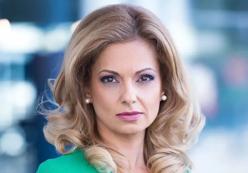 Мистерията разкрита! Гласят Аделина Радева за шефка в БНТ