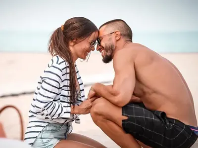 Наум Шопов и Теа се срещат в тунел