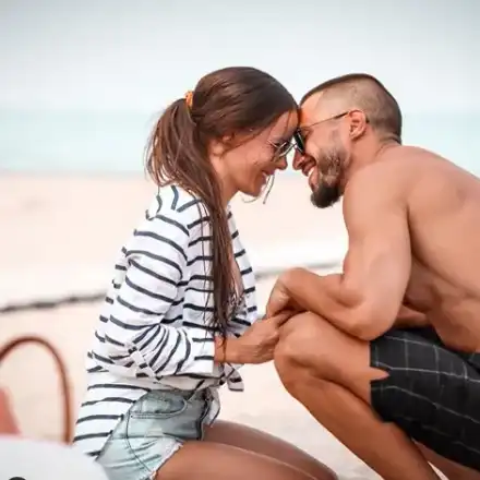 Наум Шопов и Теа се срещат в тунел