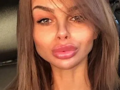 Нищо общо! Сузанита се показа като дете