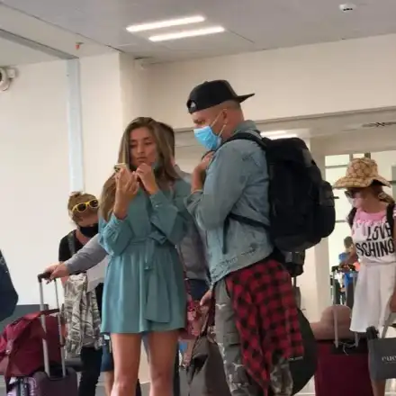 Нова светска двойка? Саня с Кристо в Миконос (СНИМКИ)