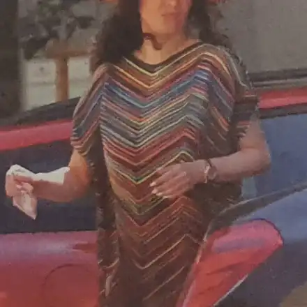 Папарашки удар: Мая Илиева се завърна в България да нагледа бизнеса си