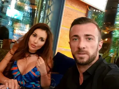 По време на пандемия: Футболист се ожени  за гореща мацка в Казахстан (Снимки)