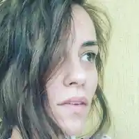 Радина Кърджилова пресича на червено (Актрисата супер разсеяна)