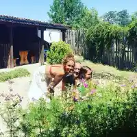 Радина заживя в селска идилия