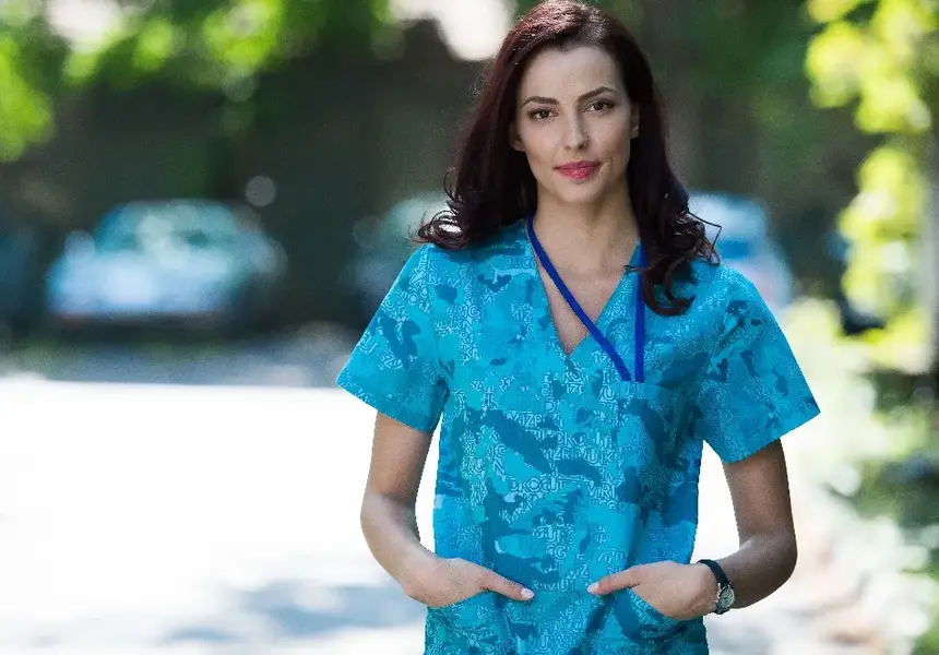 Сестра Кая „чука” срещи в сайт за запознанства