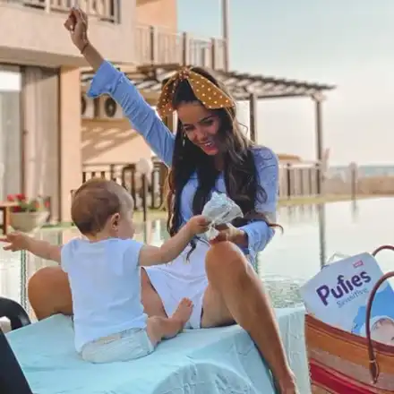 Теа Минкова се бояла да сменя пелени