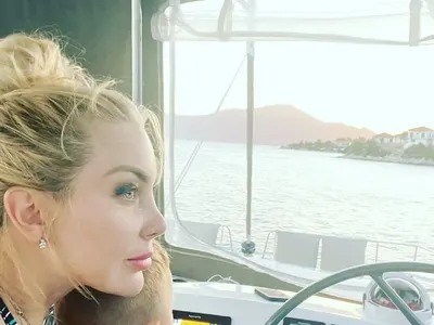 Тоца на пътешествие с яхта (Снимки)