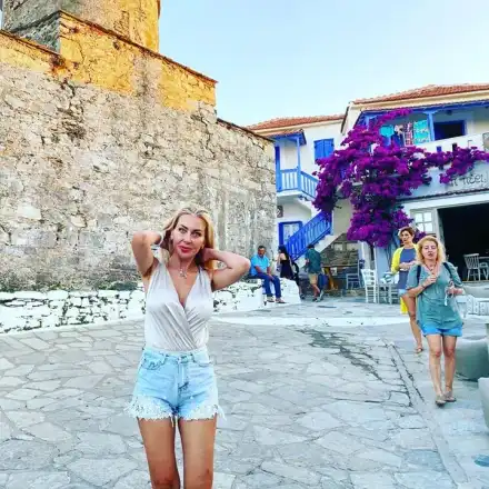 УАУ: Тоца издаде каква лъвица е в леглото, Кобилкина пасти да яде! (Брутални снимки)