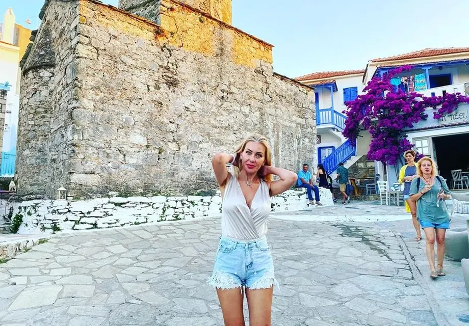 УАУ: Тоца издаде каква лъвица е в леглото, Кобилкина пасти да яде! (Брутални снимки)