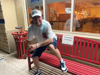 В САЩ: Денис Ризов пръска хилядарки за ЧРД на дъщеря си, която му доведе зет (Снимка)