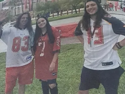 В САЩ: Денис Ризов пръска хилядарки за ЧРД на дъщеря си, която му доведе зет (Снимка)