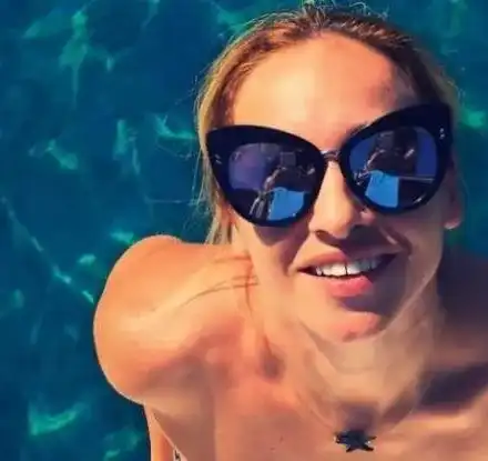 Алекс Раева се пусна дибидюс