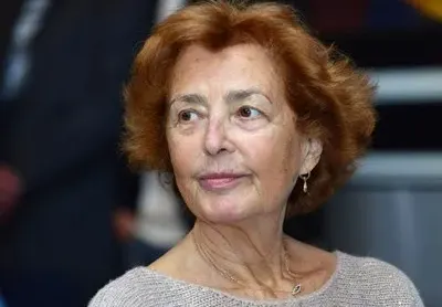 Анахид Тачева пие хапчета за памет (Личните трагедии съсипаха легендарната водеща)