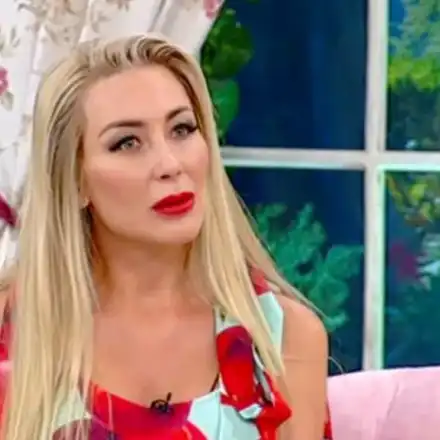 Антония Петрова: Искам и момиченце