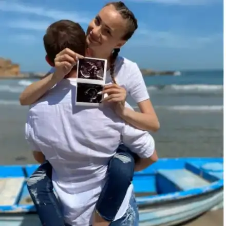 Ася от Мастършеф показа близначките