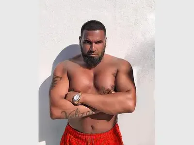 Азис призна: Имам 8 пластични операции (Вижте за какво е лягал под ножа)