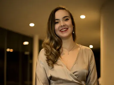 Българка е най-младият преподавател в „Йейл“ (Искат я в Европарламента