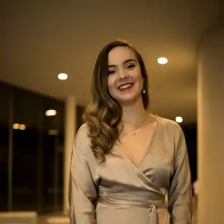 Българка е най-младият преподавател в „Йейл“ (Искат я в Европарламента