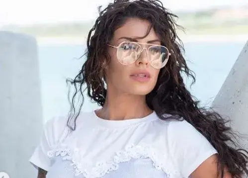 Черната Златка ПАЛУВА с миска (ФОТО по-долу)