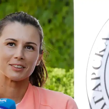 Цвети Пиронкова спяла по летища и гари, за да пести пари