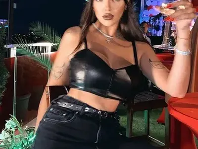 Дара изправя криви зъби с невидими шини