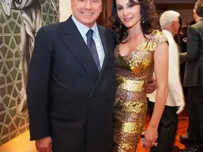 Дарина Павлова при Берлускони за ЧРД (Мадам Мулти го нарече „Огън мъж“)