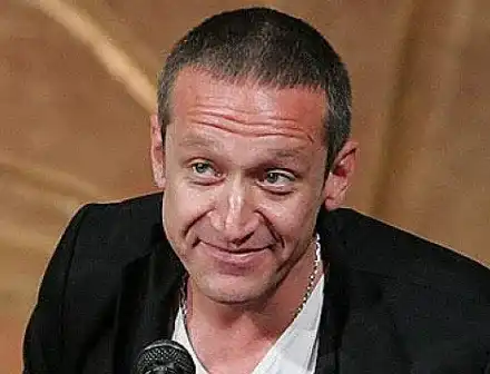 Деян Донков тормозил критик да му напише биографията