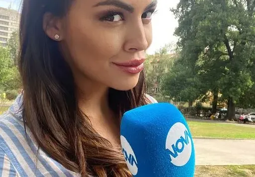 Деси Цонева заряза бебето и се връща в „На кафе“