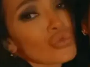 Джуките на Мария се разпадат