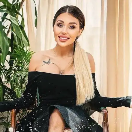 Джулиана Гани проигра комар!