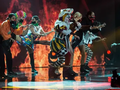 ДОЛУ МАСКИТЕ! Ето кои са звездите, които участват в „Маскираният певец“ (Пълен списък)