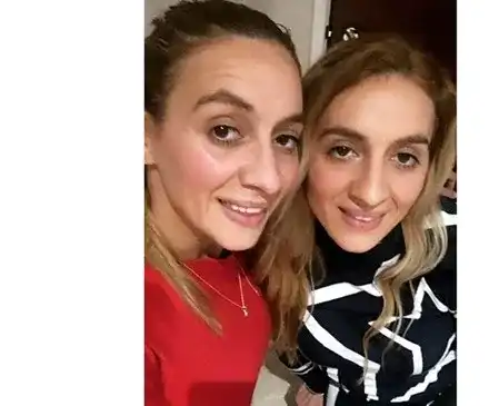 Две от тризначките бездомни и без стотинка в Англия! Просят пари от познати в мрежата