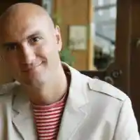 Емо Чолаков опроверга слуховете: Много съм добре, работя на летището!