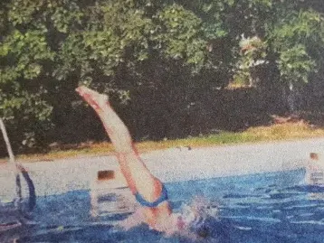 Ето я къщата, в която се крие семейството на Васил Божков (Уникални кадри)