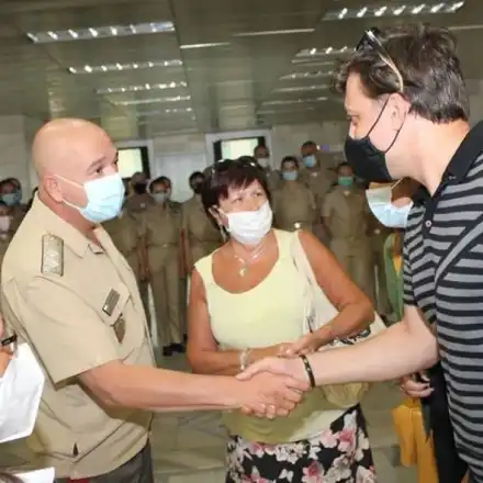 Фенове СКОЧИХА на Карамазов заради Мутафчийски! (Вижте целия скандал)