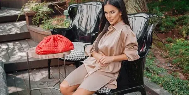 Фолк певицата Мария с мускулесто гадже!