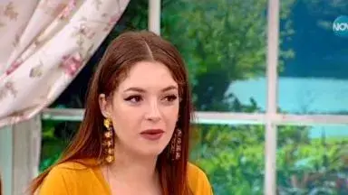 Глория Петкова ще става певица