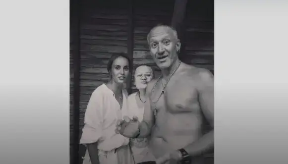 Жените на Деян Донков се събраха