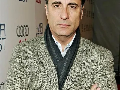 Лорд Минчев с модни забележки: Някой да набере 112 - Филева се е облякла,  Цитиридис, моро му, махни това сако и още +СНИМКИ