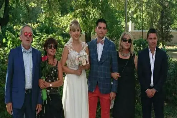 Мария Сапунджиева вдигна тайна сватба