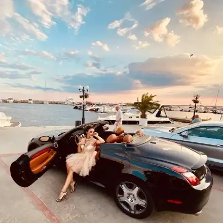 Мисис България д-р Полина Паньова избра любимата България за лятната си ваканция (Галерия)