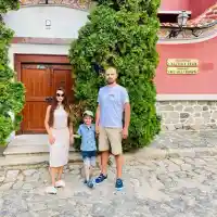 Мисис България д-р Полина Паньова избра любимата България за лятната си ваканция (Галерия)