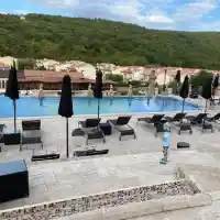 Мисис България д-р Полина Паньова избра любимата България за лятната си ваканция (Галерия)