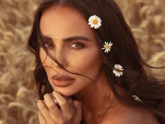 Николета печели повече от Ники М